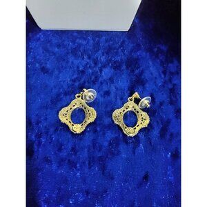 Vintage Signed PWC Goldtone and Clear Crystal Filigree Oval Picture Frame Dangle